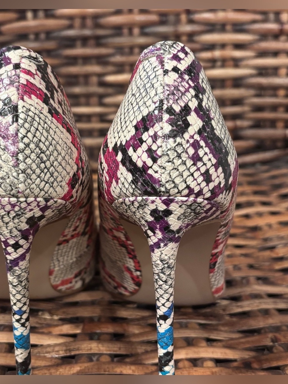 Steven Madden Womens 4 Inch Heels Vala Pump Snake Print Rainbow Colors Size 8.5M - Picture 8 of 12